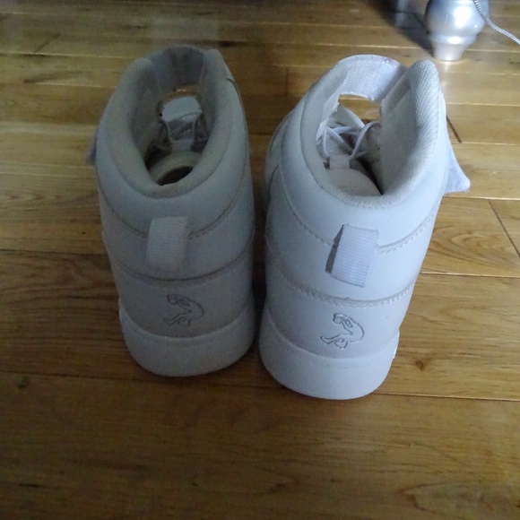 SHAQ HIGH TOP SNEAKERS - Picture 4 of 5